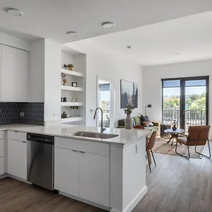 Aparthotel Locale The Gulch -